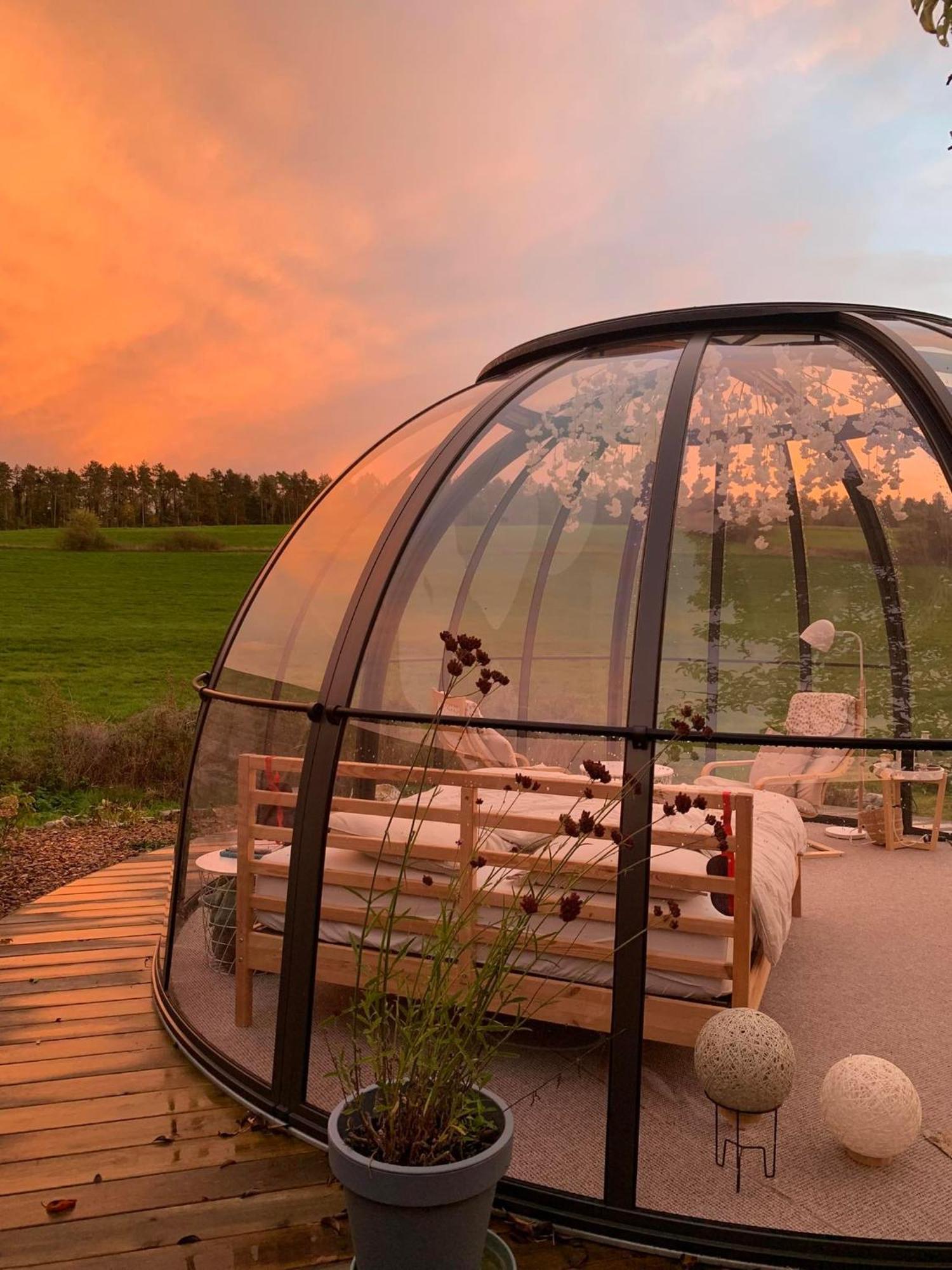 Au Clair De Ma Bulle Hotel Marche-en-Famenne Ngoại thất bức ảnh